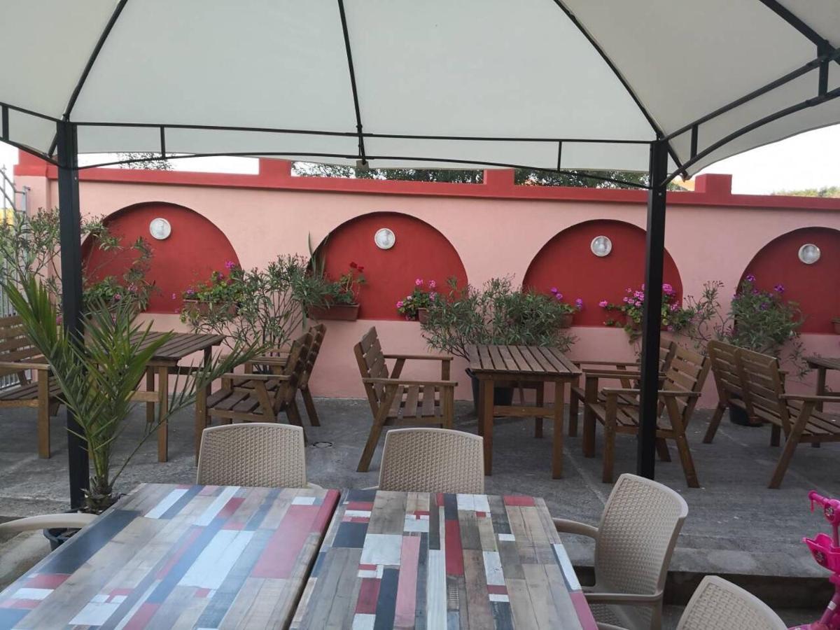 Hotel Свети Кирил Лозенец Esterno foto