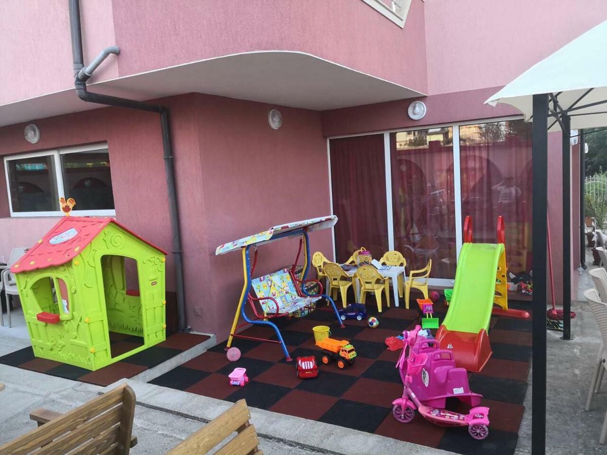 Hotel Свети Кирил Лозенец Esterno foto
