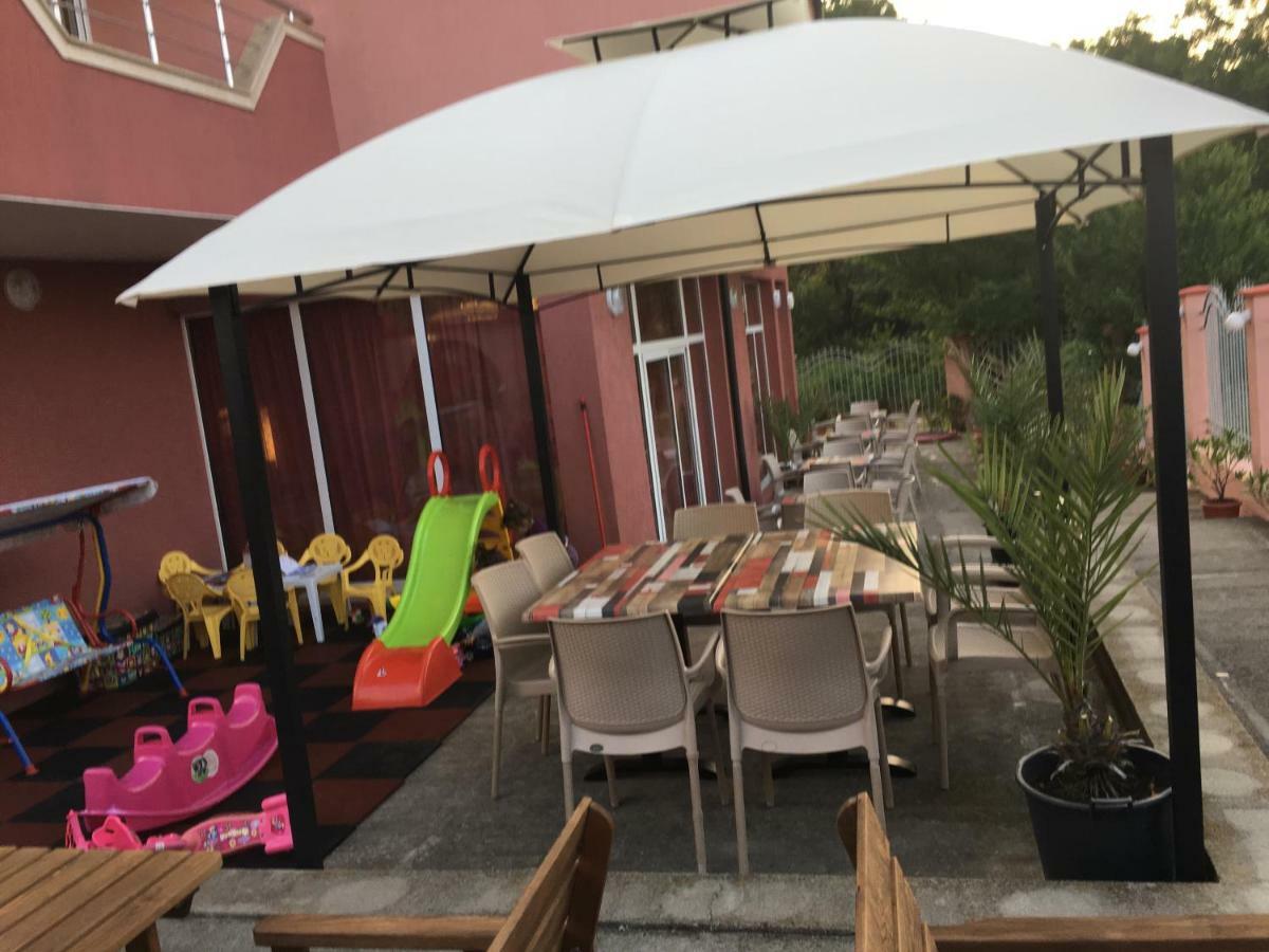 Hotel Свети Кирил Лозенец Esterno foto